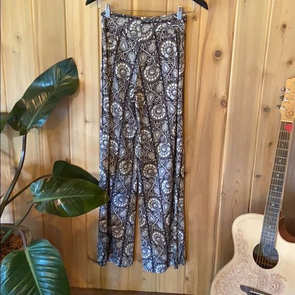 Tigerlily wide leg boho pants - Picture 6 of 6